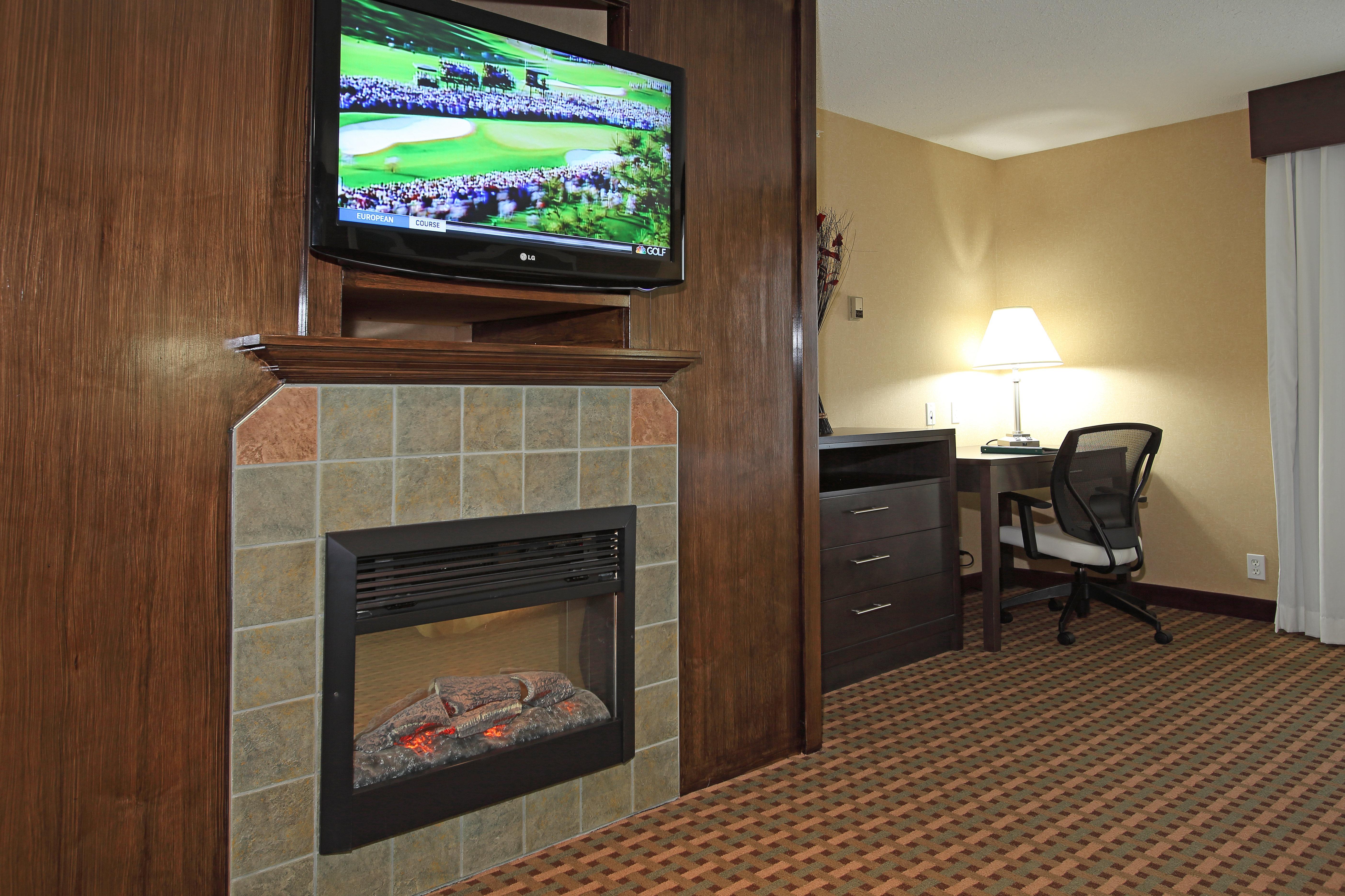 Holiday Inn Express Hotel & Suites Vernon By Ihg Exterior foto