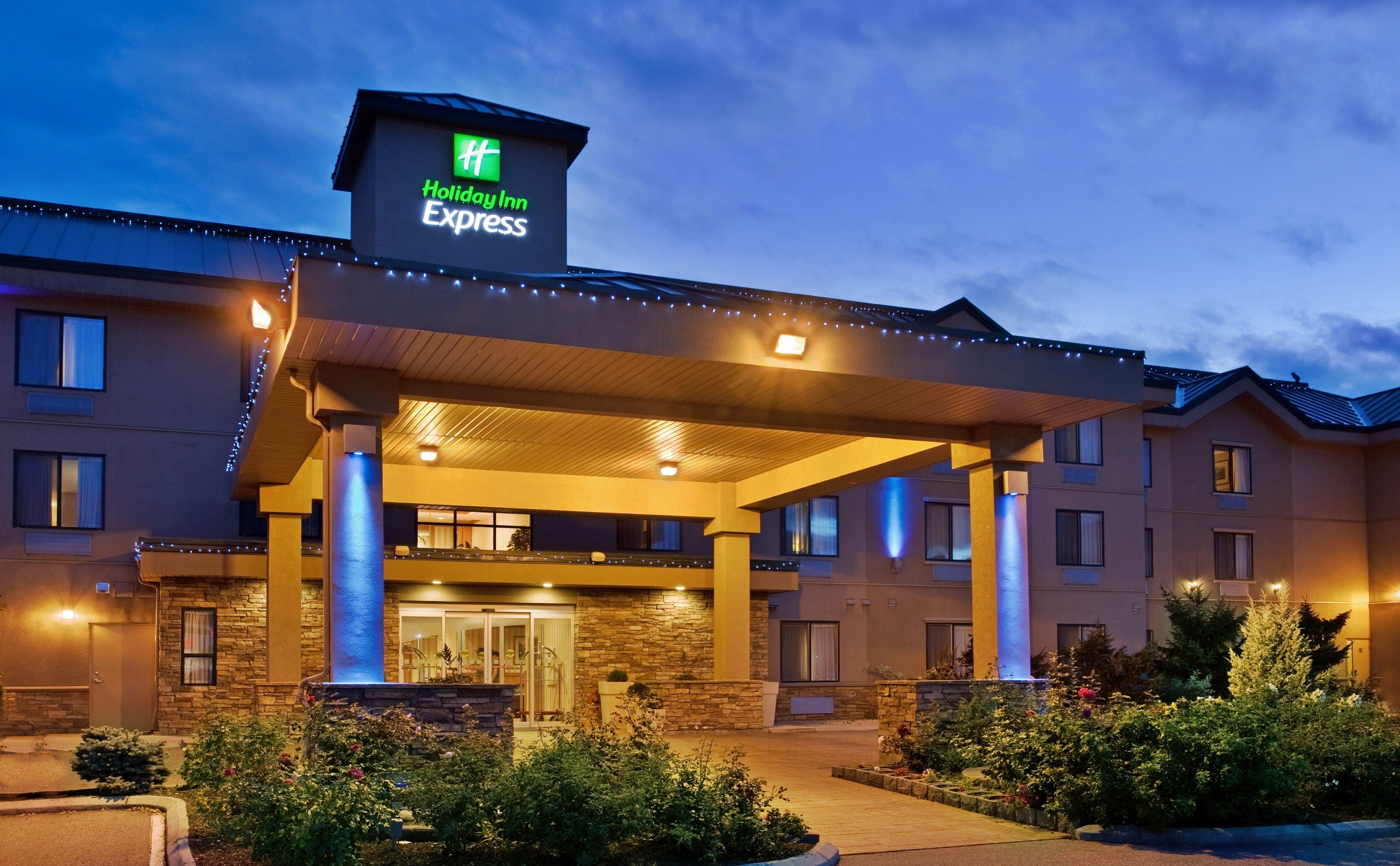 Holiday Inn Express Hotel & Suites Vernon By Ihg Exterior foto